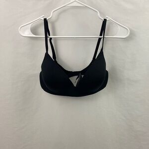 Victoria’s Secret Black No Wire 34C Bra
